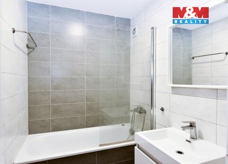 Pronájem bytu 3+1 70 m² - Photo 4