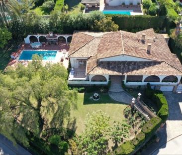 Luxury Villa for rent in Nueva Andalucia, Andalusia - Photo 6