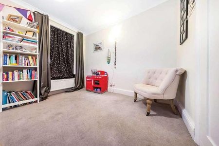 Inworth Street, Battersea, SW11 - Photo 3