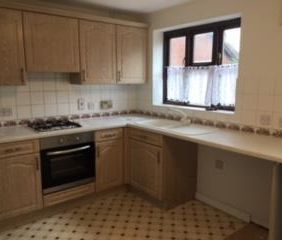 2 bedroom terraced house to rent - Photo 2