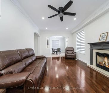21 QUATRO CRESCENT - Photo 2