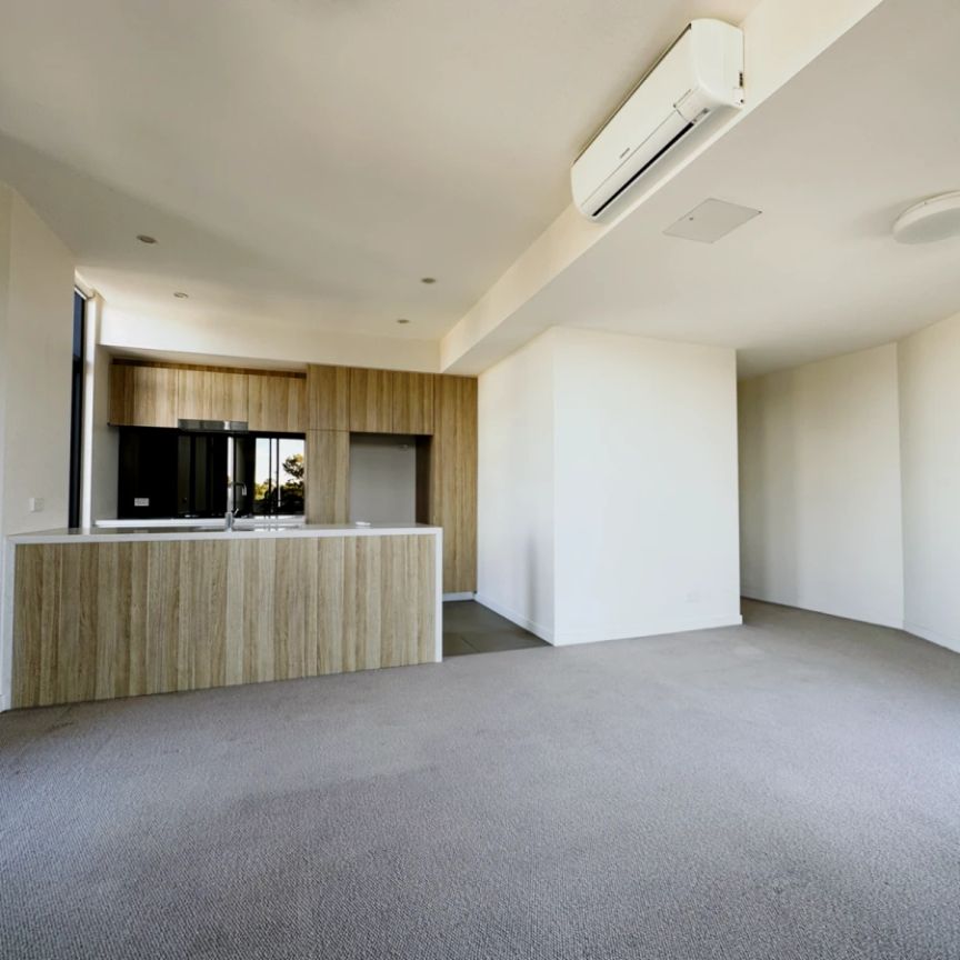 2 bed 2 bath - Photo 1