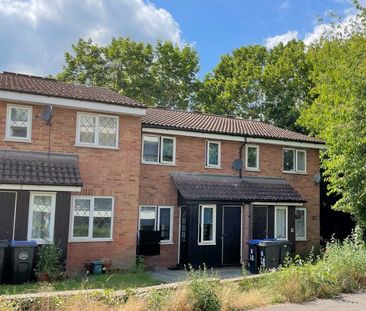 Waverley Court, Woking - Photo 5