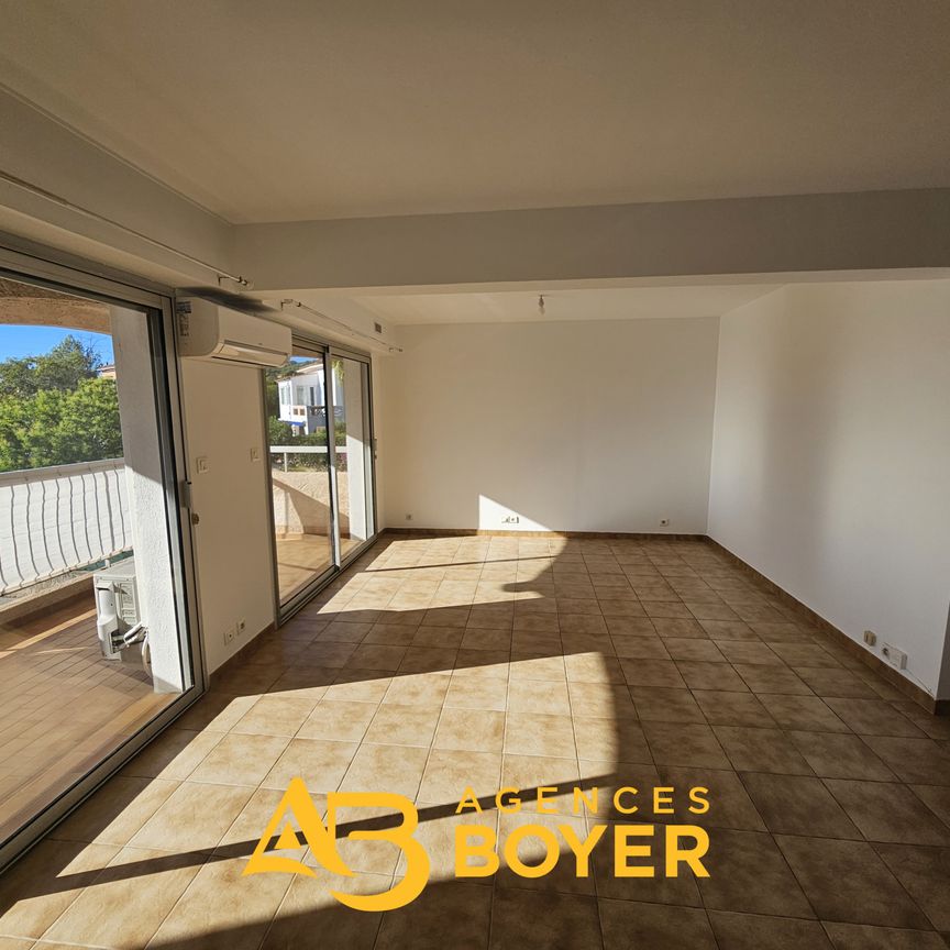 Location Appartement 3 pièces 64m² BANDOL 83150 - Photo 1