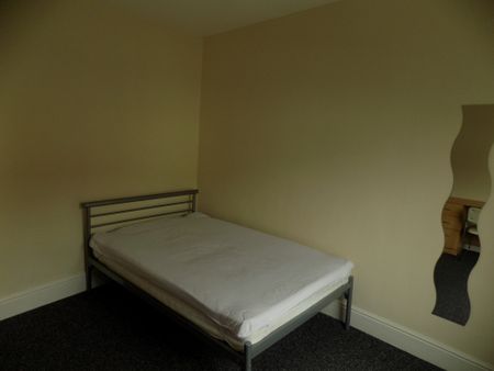 7 Winnie Road Birmingham - Photo 3