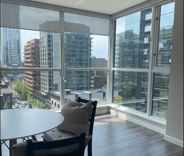 Condo in Downtown Vancouver, BC - Photo 1