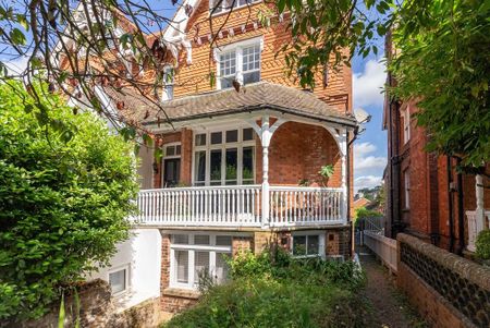 1 bedroom flat to rent - Photo 5