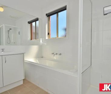 53/22 Ventosa Way, Werribee VIC 3030 - Photo 4