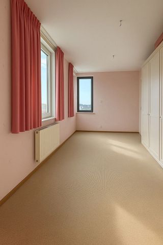 Zeer ruim duplexappartement nabij E40 - Foto 5