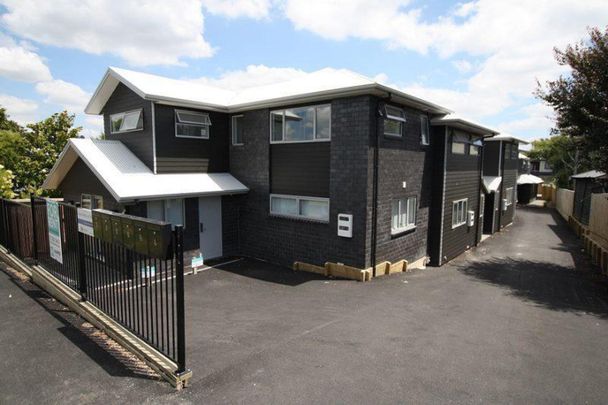 Furnished studio apartment - Photo 1