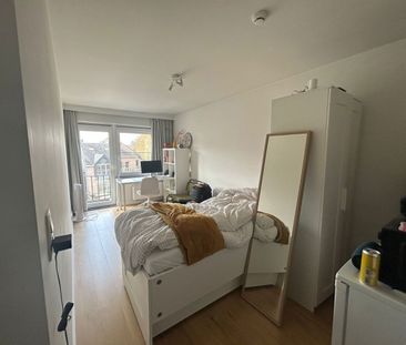 Kamer eigen sanitair en terras - Central Park - Photo 1