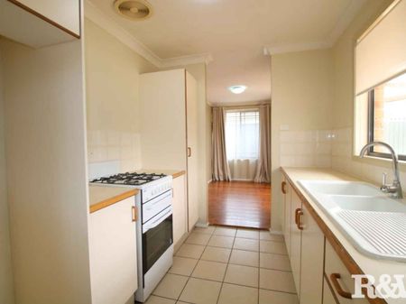 Neat And Tidy Family Home - Photo 2