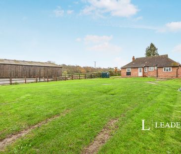 3 bedroom bungalow to rent Pitymoor Lane, Southwick, Fareham, Hamps... - Photo 6