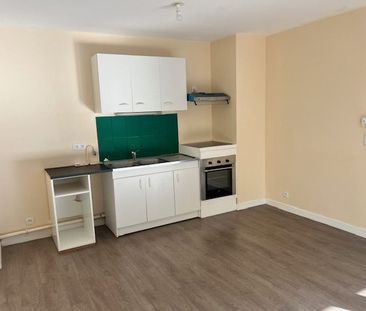 Location Appartement 2 pièces 46m² LILLE 59000 - Photo 2