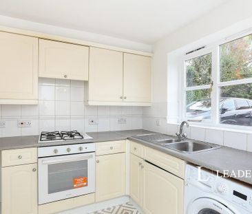 2 bedroom terraced house to rent - Photo 3