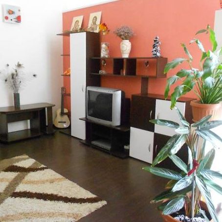 Apartment 3 rooms, separate at the villa, for rent downtown Iasi - Photo 1