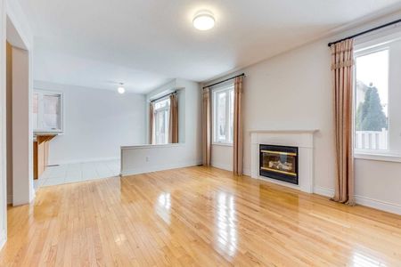 For Lease - 3369 Springflower Way, Oakville, Ontario - Photo 5