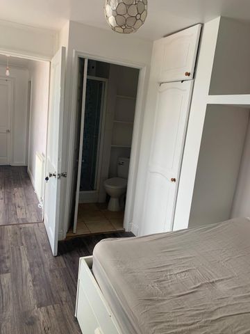 Room in a Shared Flat, Laxley Close, SE5 - Photo 4