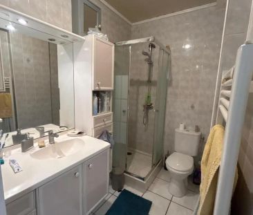 Appartement à louer 2 pièces 47m² - Photo 4