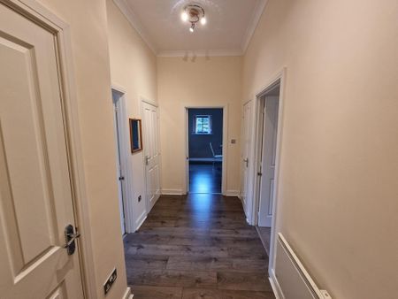 2 bedroom flat to rent - Photo 4