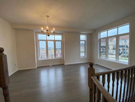 For Lease - 81 Grand Trunk Avenue, Vaughan, Ontario - Photo 3