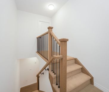 For Lease - 15 KINGS HILL Drive, Brampton, Ontario - Photo 2