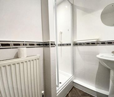 2 bedroom apartment to rent - Photo 6