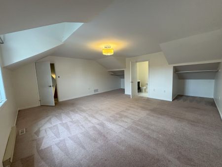 For Lease - 32 Ward Drive Unit# Upper, Barrie, Ontario - Photo 5