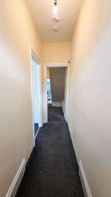 Field Road, London, E7 - Photo 1