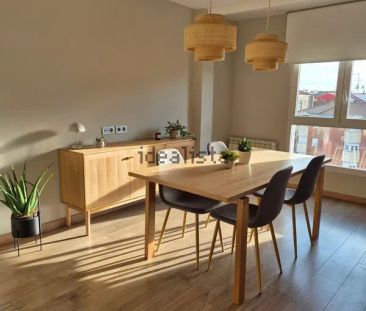 Alquiler de piso en Calle de la Serna, 40 - Photo 3