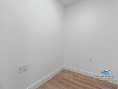 Property Details - Photo 4