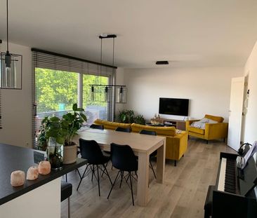 Appartement te huur - Photo 1