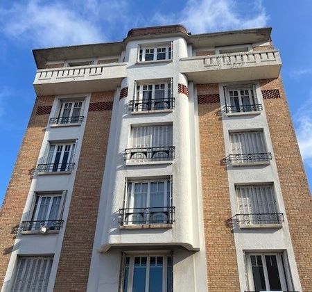CENTRE GARE AULNAY S/BOIS - T2 - - Photo 5