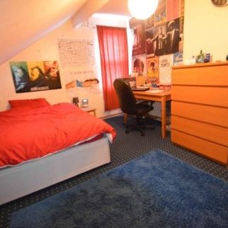 6 Bedroom Student Rentals Leeds - Photo 1