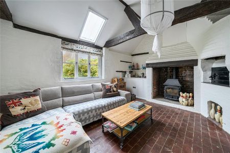 6 bedroom detached house to rent - Photo 5