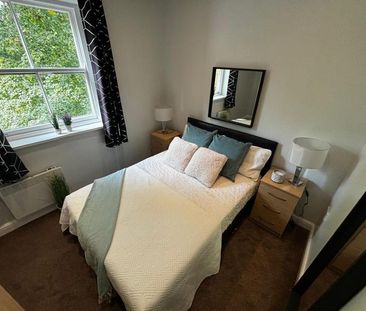 2 bedroom flat to rent - Photo 6