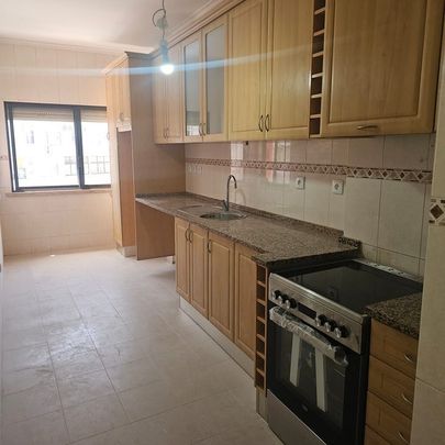 ALMADA, Setúbal Municipality - Foto 1