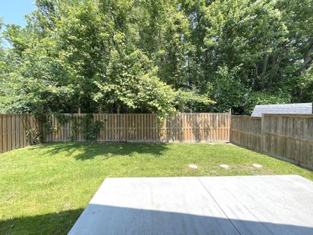 For Lease - 5965 Crimson Drive Unit# UPPER LEVEL, Niagara Falls, Ontario - Photo 2