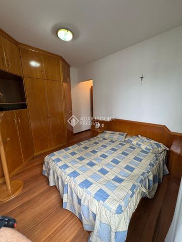 Apartamento com 3 quartos e 90m² para alugar em Centro, Balneário Camboriú. - Photo 2