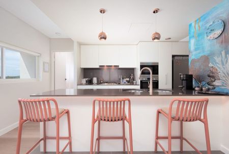 BEACHFRONT FURNISHED APARTMENT - KIRRA SURF - Photo 5