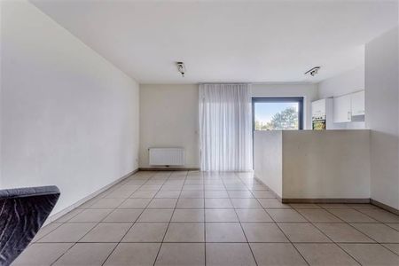 Appartement te huur - Foto 2