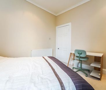 2 bedroom flat share to rent - Photo 4