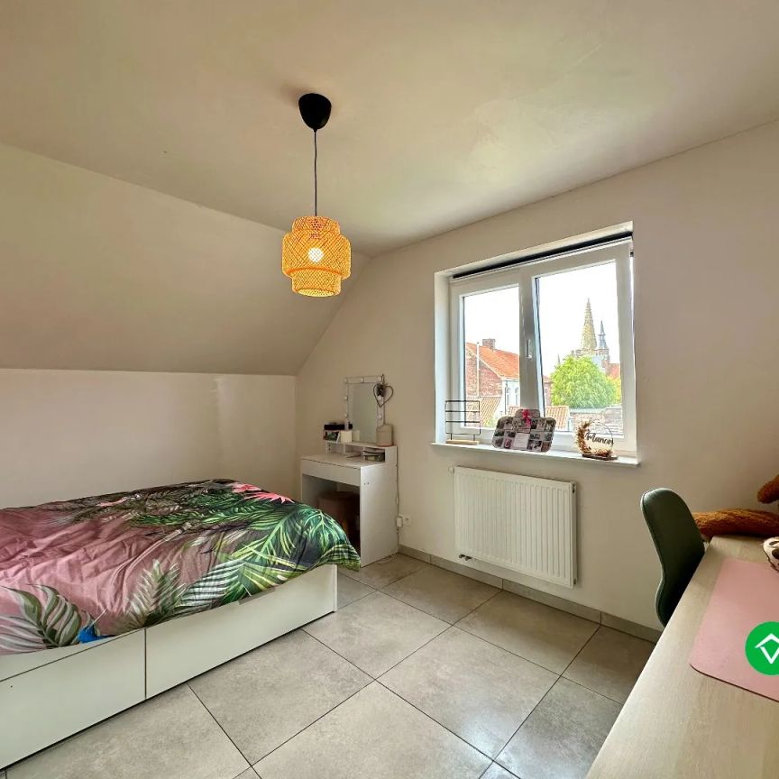 Moderne en lichtrijke nieuwbouwwoning met drie slaapkamers te Handzame (Kortemark) - Photo 1