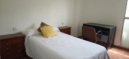 Flat - Granada - Photo 2