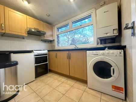 2 bedroom apartment to rent - Photo 4