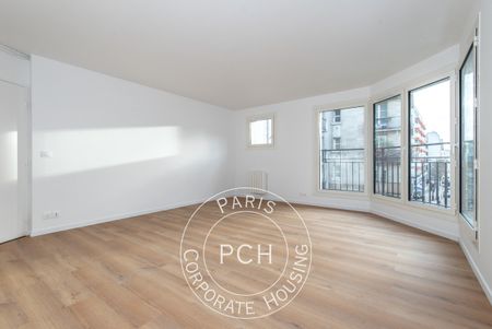 T4 vide, avec parking en option, rue Pouchet, - Photo 2