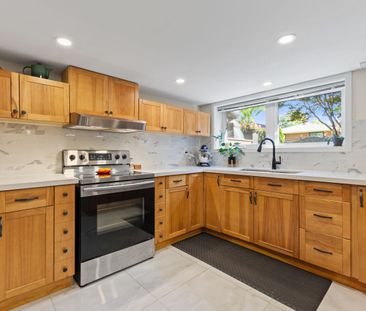 For Lease - 53 Meadowbank Road Unit# Lower, Toronto, Ontario - Photo 1