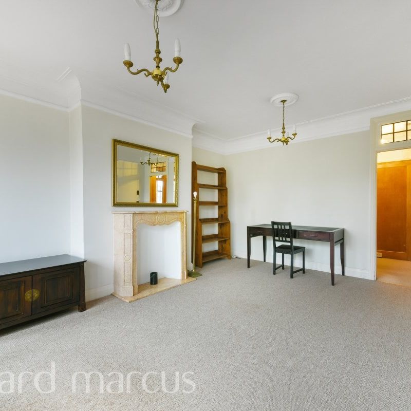 Manor Fields - Photo 1