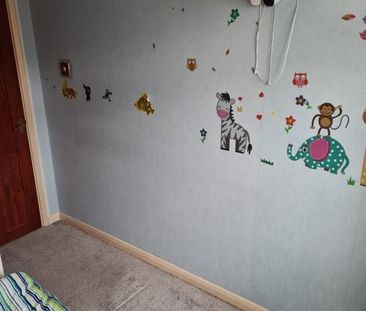 3 bedroom semi-detached house to rent - Photo 4