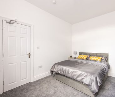 39 Park Road, Rugby - Photo 4